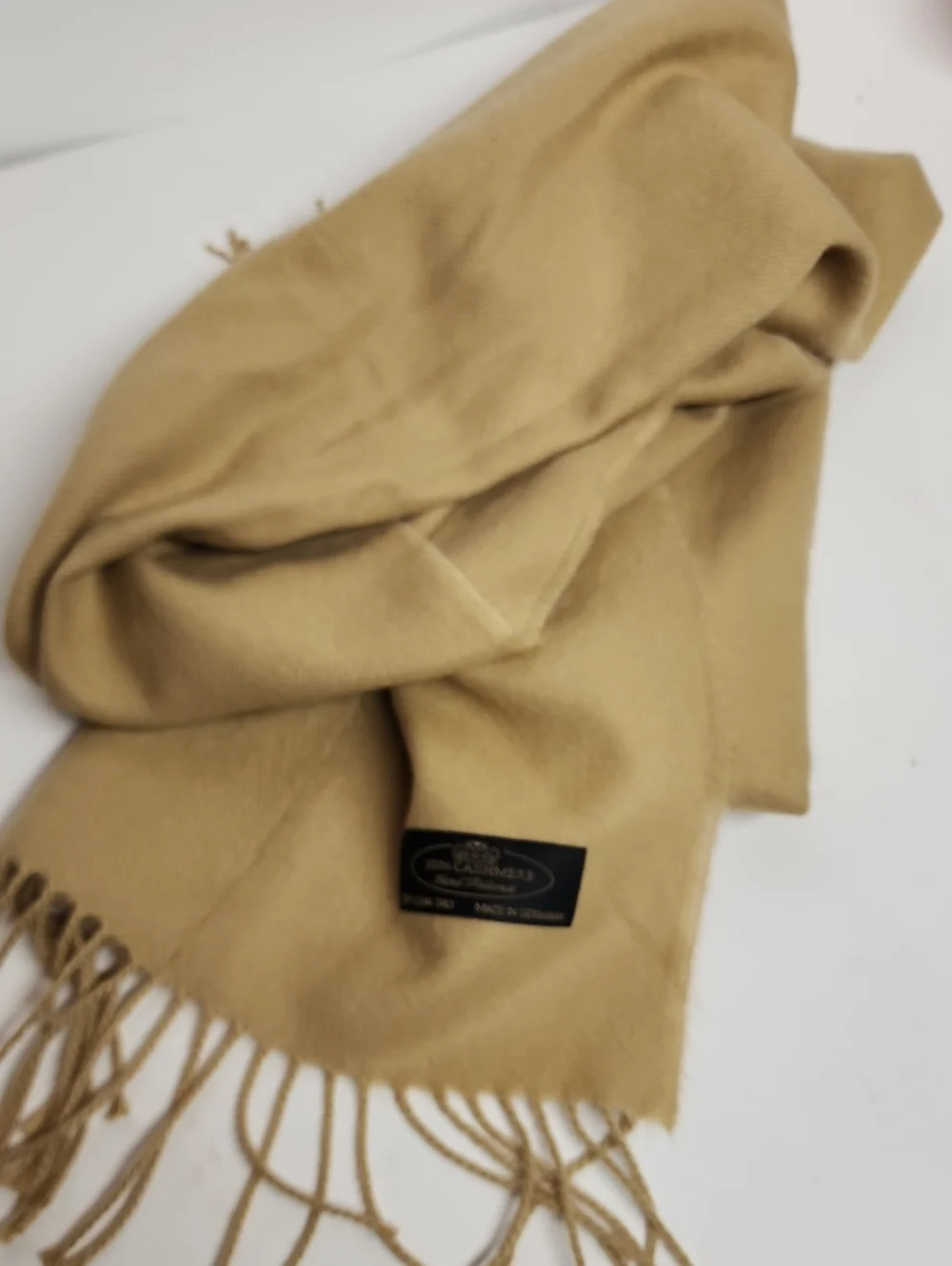 100% CASHMERE Camel Hand Tailored Made In Germany Fringed Scarf - Unbranded
